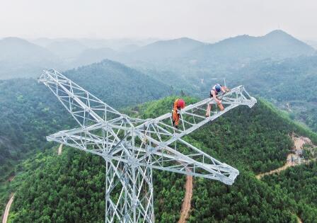 廣西電網(wǎng)公司為重大項目建設(shè)輸入“電動力”