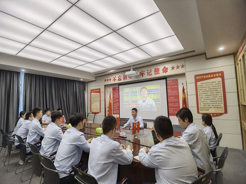 國家能源集團(tuán)福建晉江熱電公司團(tuán)委召開“發(fā)揚(yáng)五四之魂，接力青春之火”主題團(tuán)日