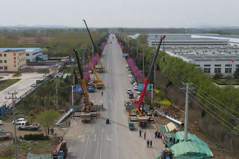 國網(wǎng)諸城市供電公司順利完成S217朱諸線電力線路遷改項目