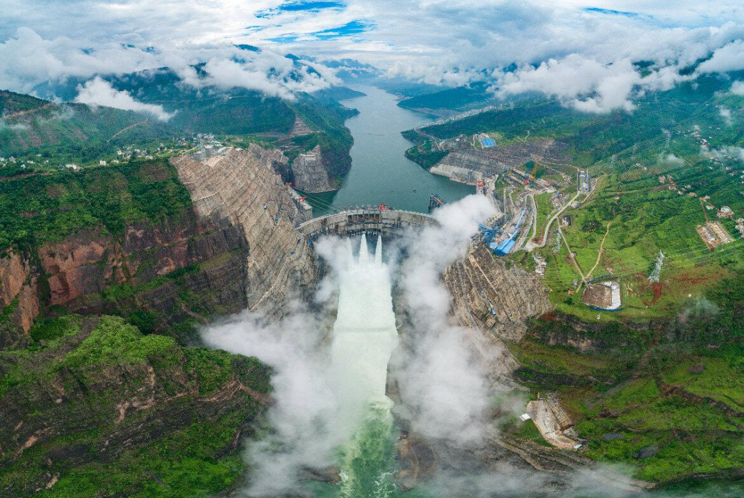 白鶴灘水電站全部機組投產發(fā)電，世界最大清潔能源走廊全面建成