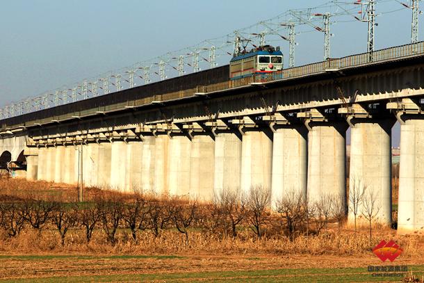 國家能源集團黃大鐵路煤炭運輸首月同比增長超20%