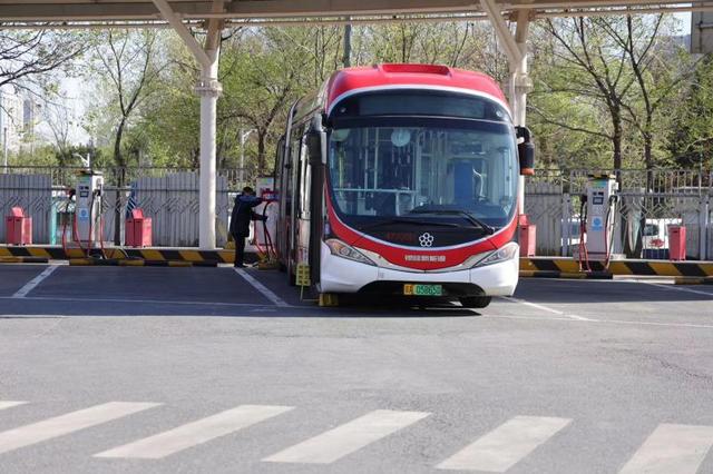 北京清潔能源、新能源公交車占比已超九成