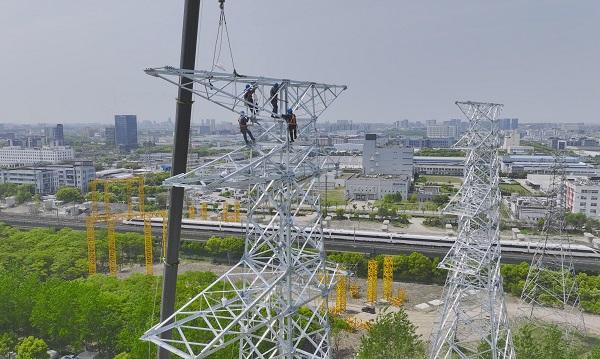 國網上海電力公司攻克滬蘇湖高鐵電力線路遷改最大難點