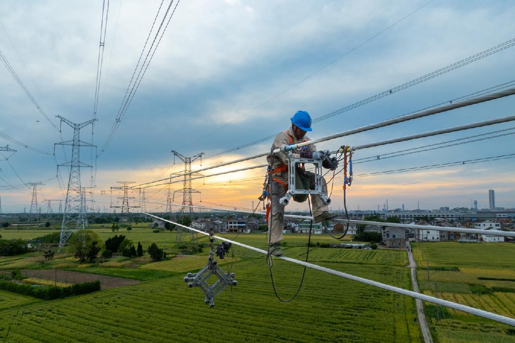 國家電網精準調控提升電網彈性